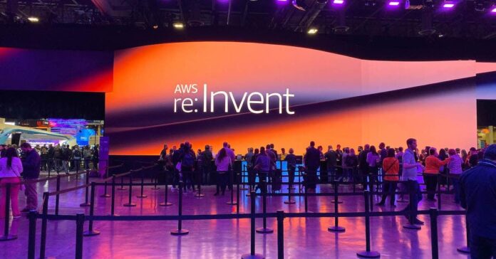 Foto da recepção do evento AWS re:Invent 2024