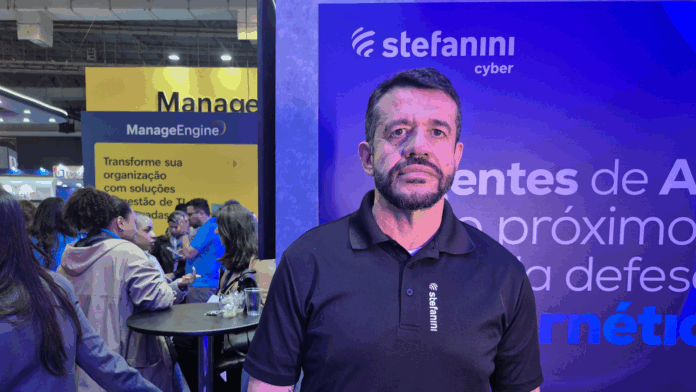 Executivo da Stefanini Cyber apresenta iniciativas de inteligência artificial e segurança cibernética no Mind The Sec 2025 para líderes de TI.